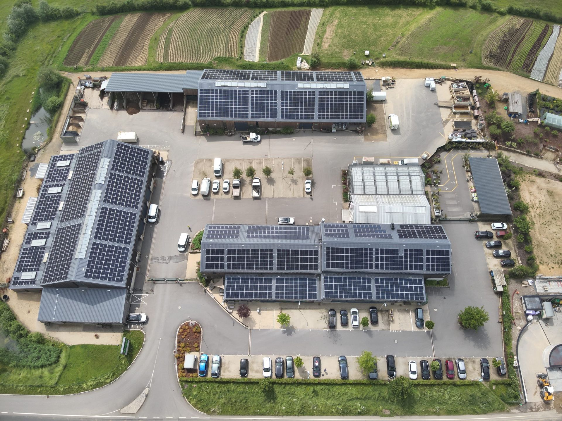 Installation industrielle de panneaux solaires chez Colabor à Bertrange